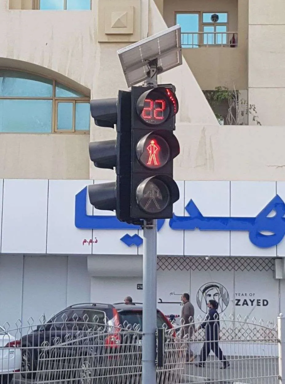 Solar Wireless Pedestrian Traffic Signal